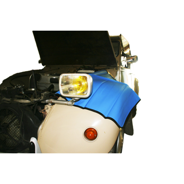 COUVERTURE AIMANTEE 79 X 59CM POUR PROTECTION CARROSSERIE