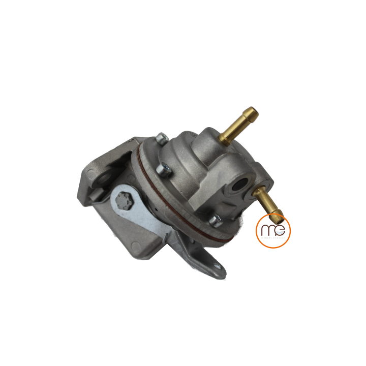 POMPE A ESSENCE ANCIEN MODELE AVEC LEVIER POUR 2CV MEHARI OU DERIVES