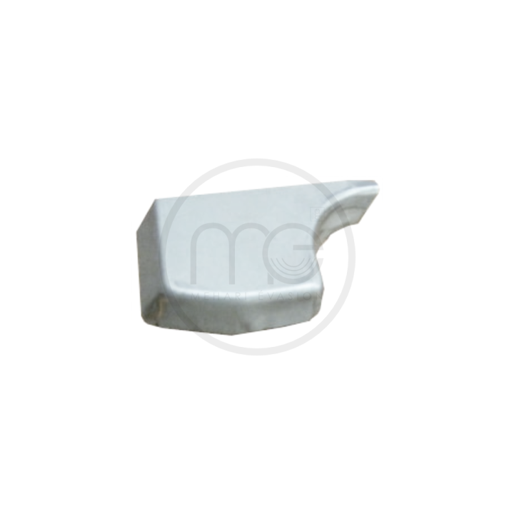 Renfort sous fond de coffre droit dyane
