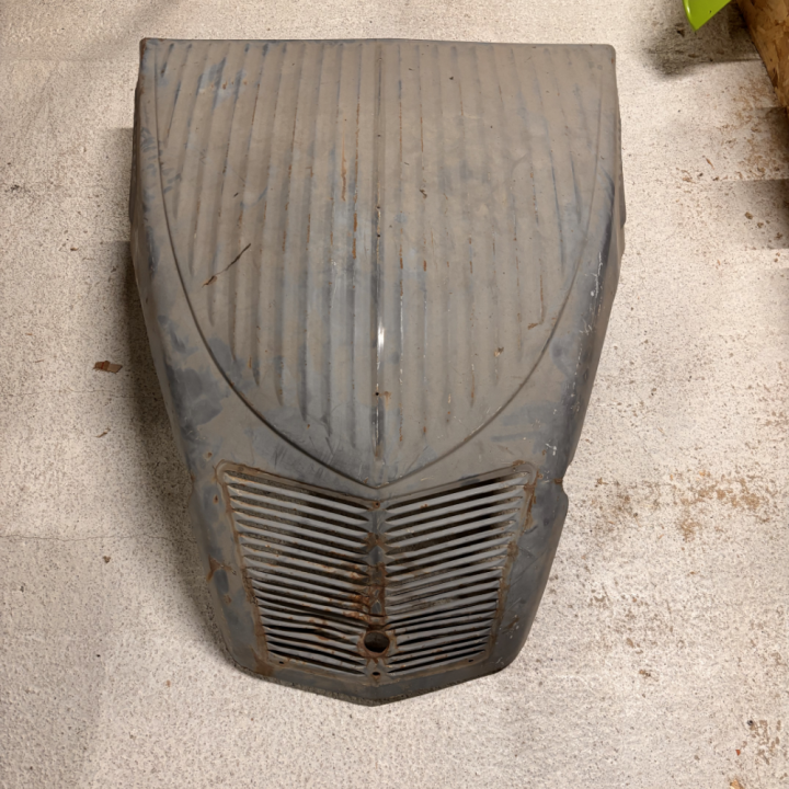 Capot 2cv nervuré ancien modele